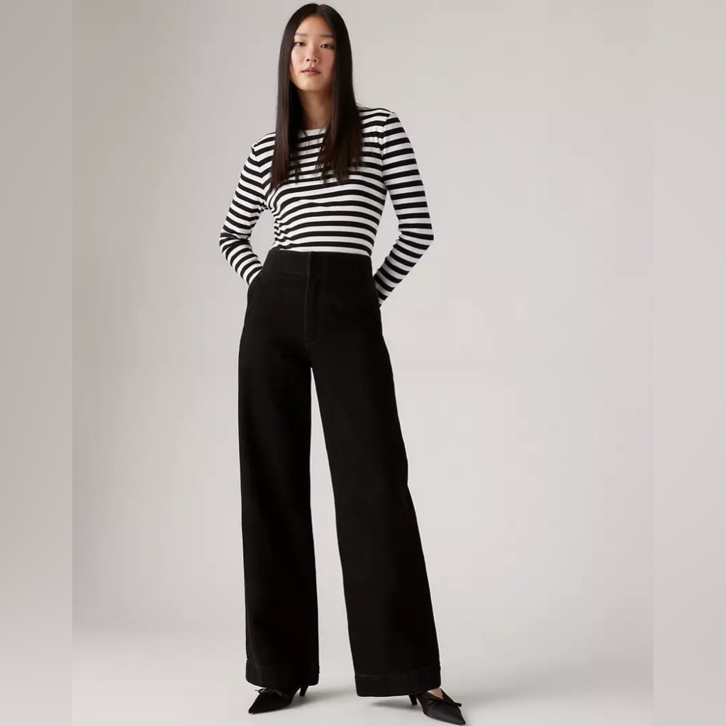 Levis Ribcage High-Rise Wide Leg Jeans